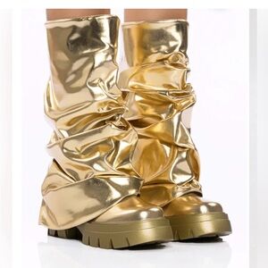 NWT The AZALEA WANG " COMBAT BEAUTY "   Metallic Mid Calf Boot In Gold size 10